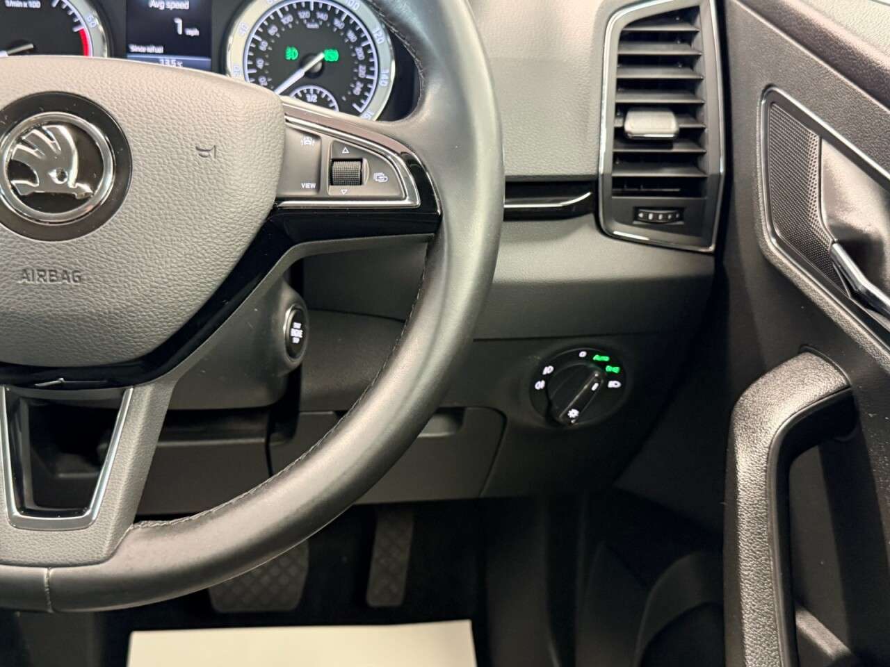 2019 SKODA KAROQ 2019 SKODA KAROQ