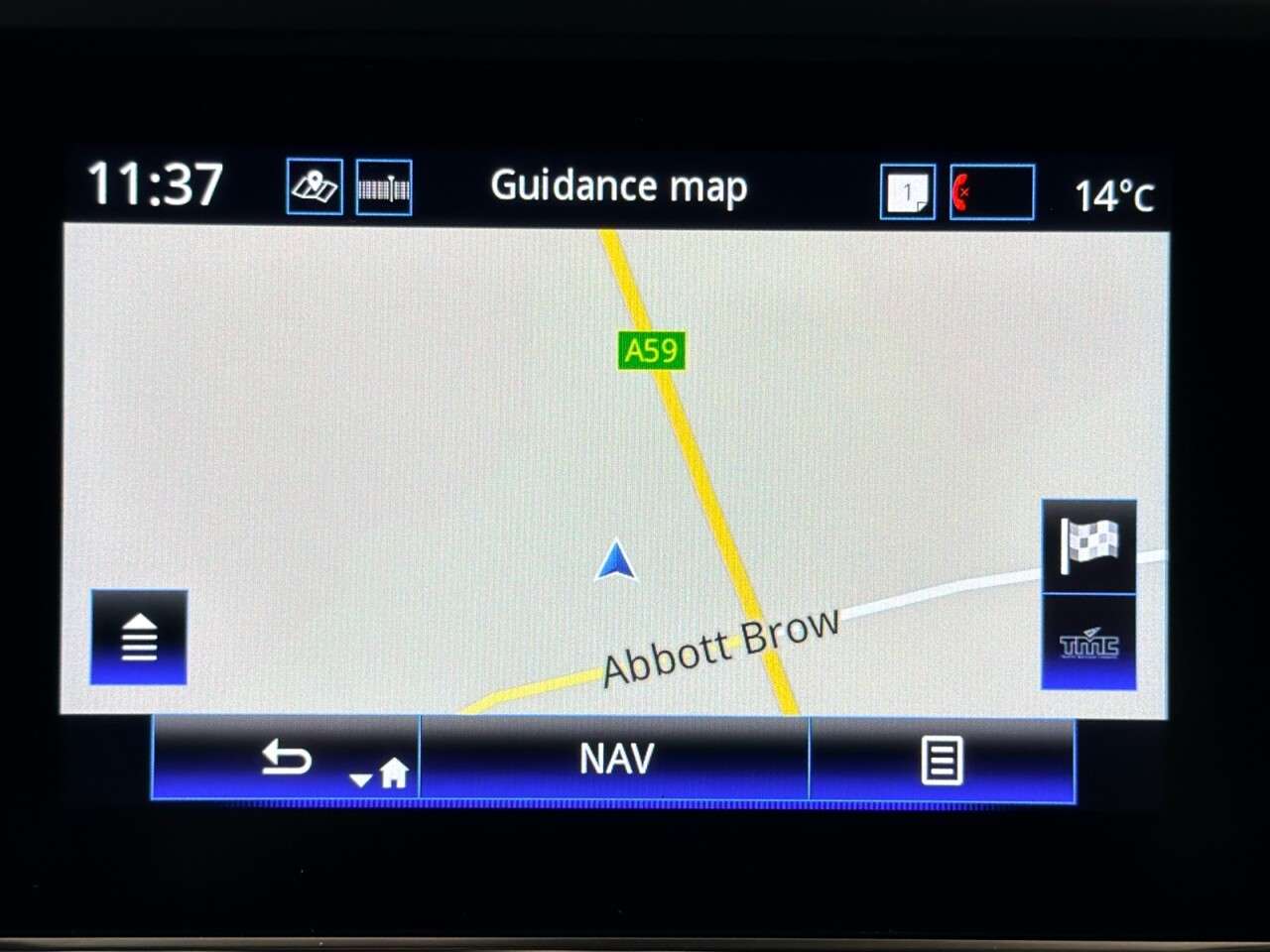 A 2020 RENAULT KADJAR 1.3 TCe S EDITION EDC AUTO 140 BHP + SAT NAV + GLASS SUNROOF SIX MONTH WARR A 2020 RENAULT KADJAR 1.3 TCe S EDITION EDC AUTO 140 BHP + SAT NAV + GLASS SUNROOF SIX MONTH WARR