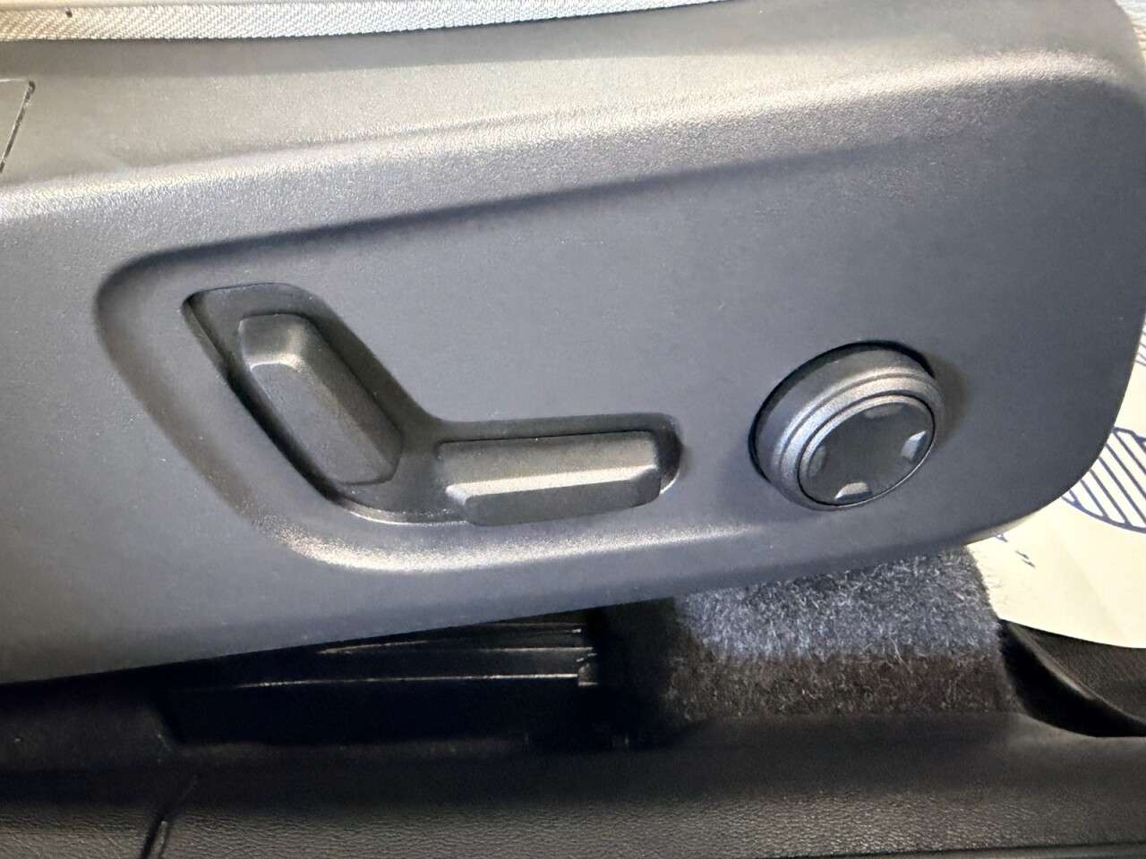 2018 VOLVO XC40 2018 VOLVO XC40