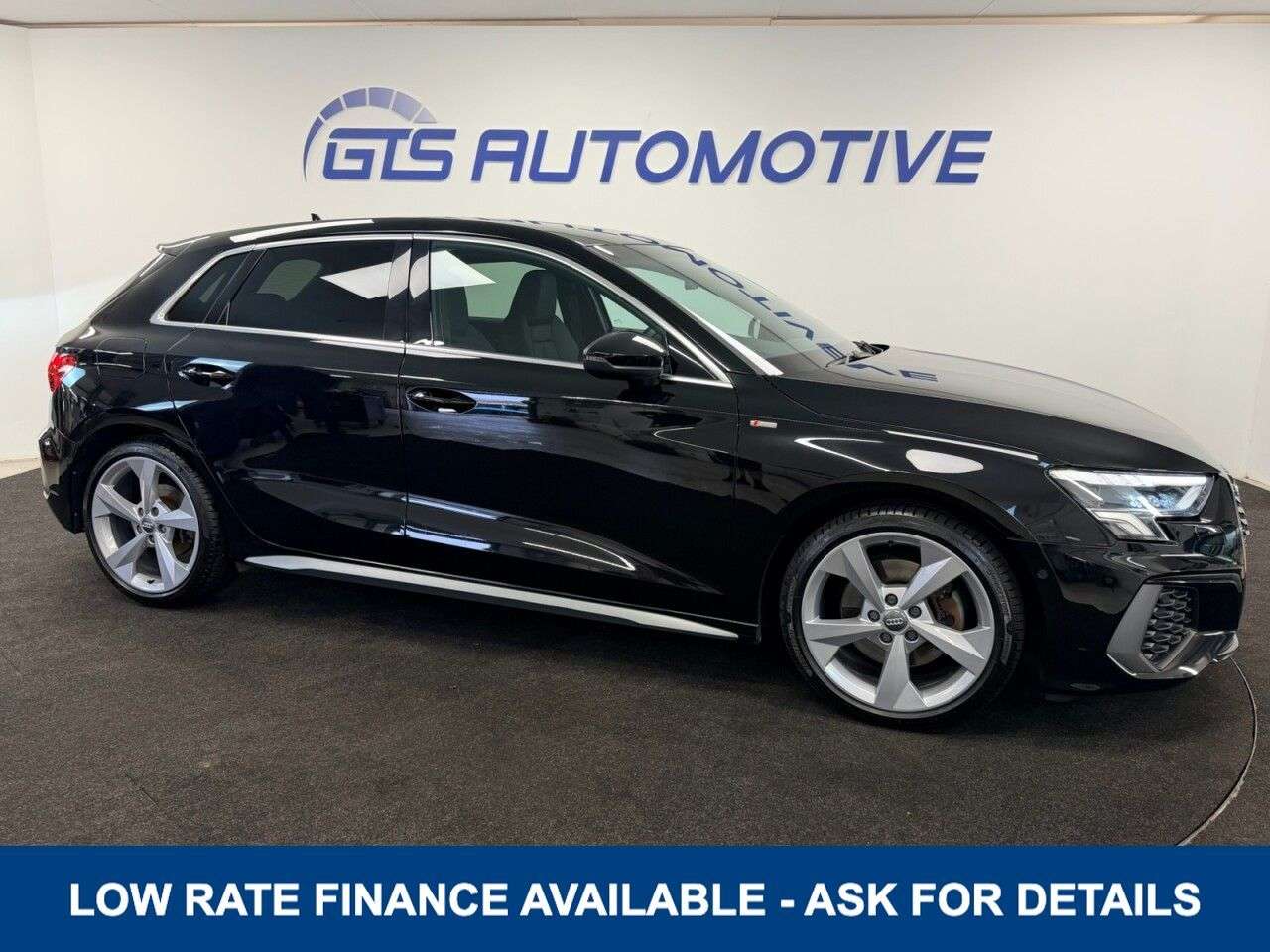 A 2020 AUDI A3 SPORTBACK 2.0 TDI 35 S-LINE FIVE DOOR S-TRONIC 150 BHP + SAT NAV + B&O SOUN A 2020 AUDI A3 SPORTBACK 2.0 TDI 35 S-LINE FIVE DOOR S-TRONIC 150 BHP + SAT NAV + B&O SOUN