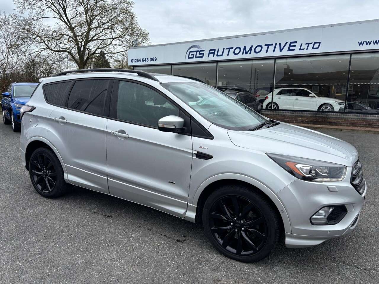 A 2017 FORD KUGA 2.0 TDCi ST-LINE X POWERSHIFT AUTO AWD 4x4 180 BHP A 2017 FORD KUGA 2.0 TDCi ST-LINE X POWERSHIFT AUTO AWD 4x4 180 BHP