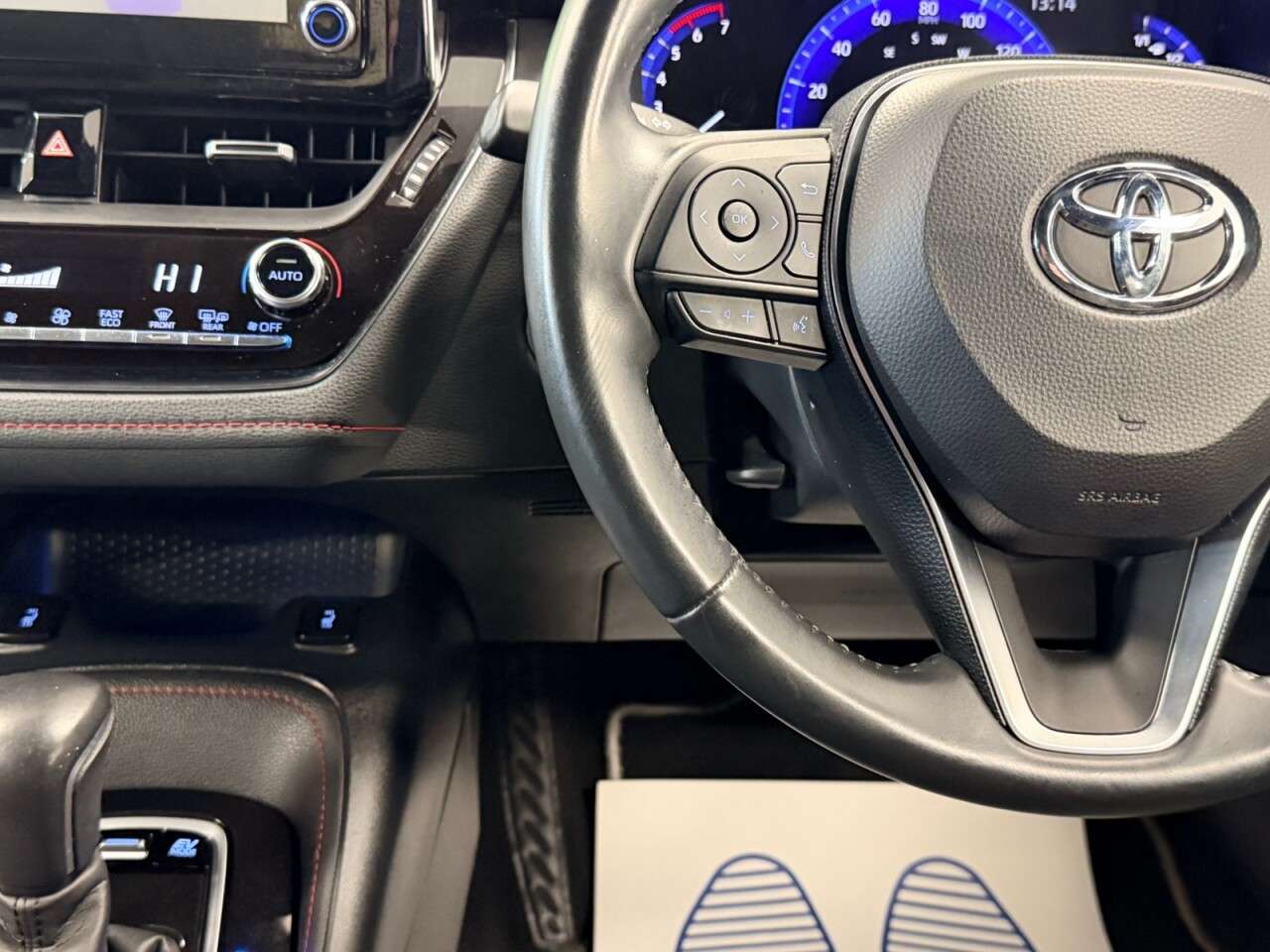 2019 TOYOTA COROLLA 2019 TOYOTA COROLLA