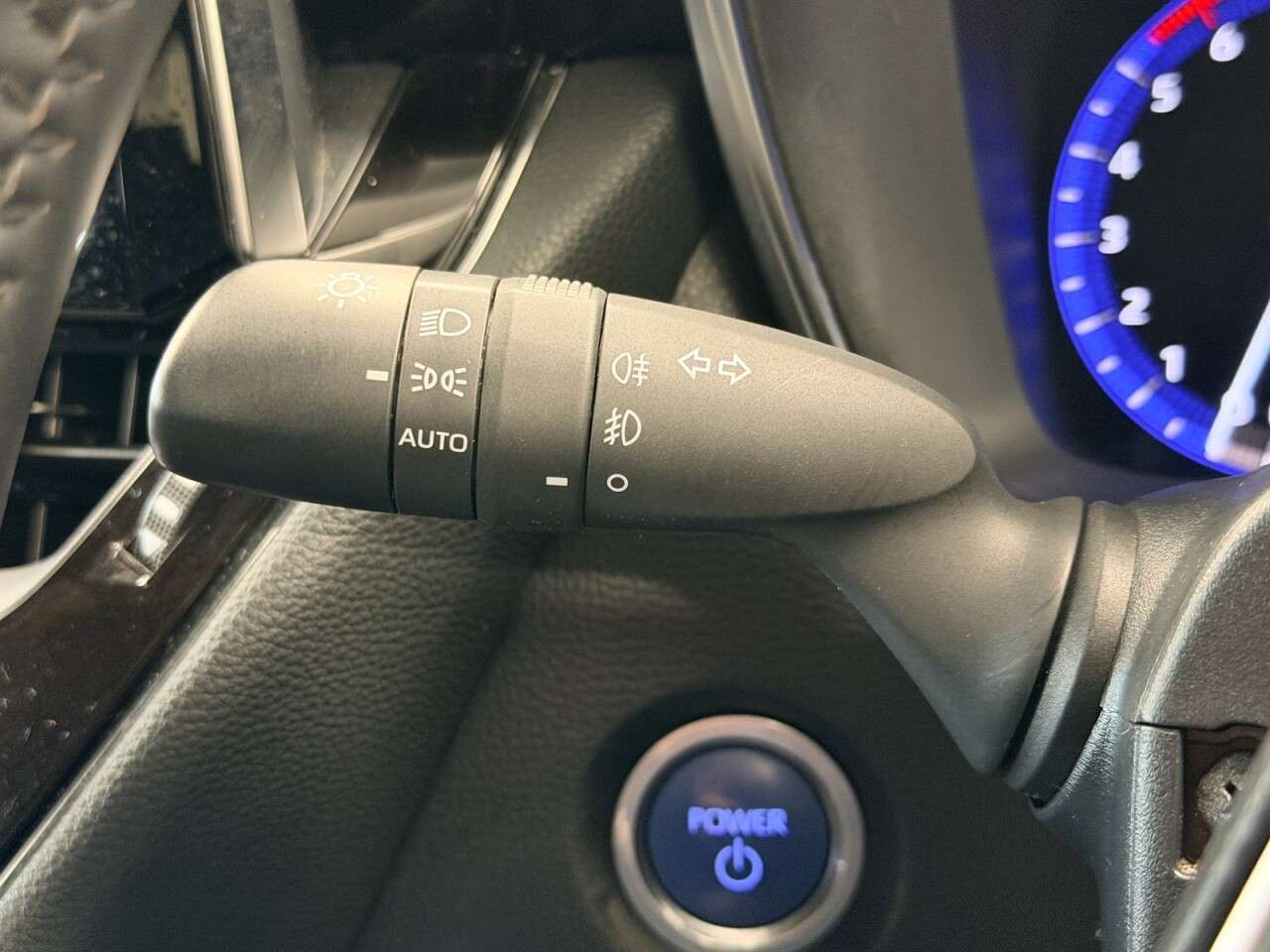 2019 TOYOTA COROLLA 2019 TOYOTA COROLLA