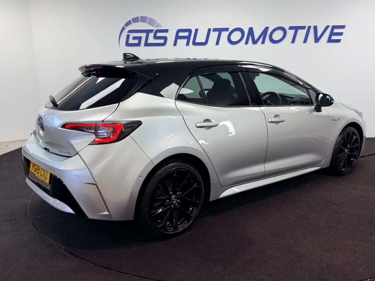 2019 TOYOTA COROLLA 2019 TOYOTA COROLLA