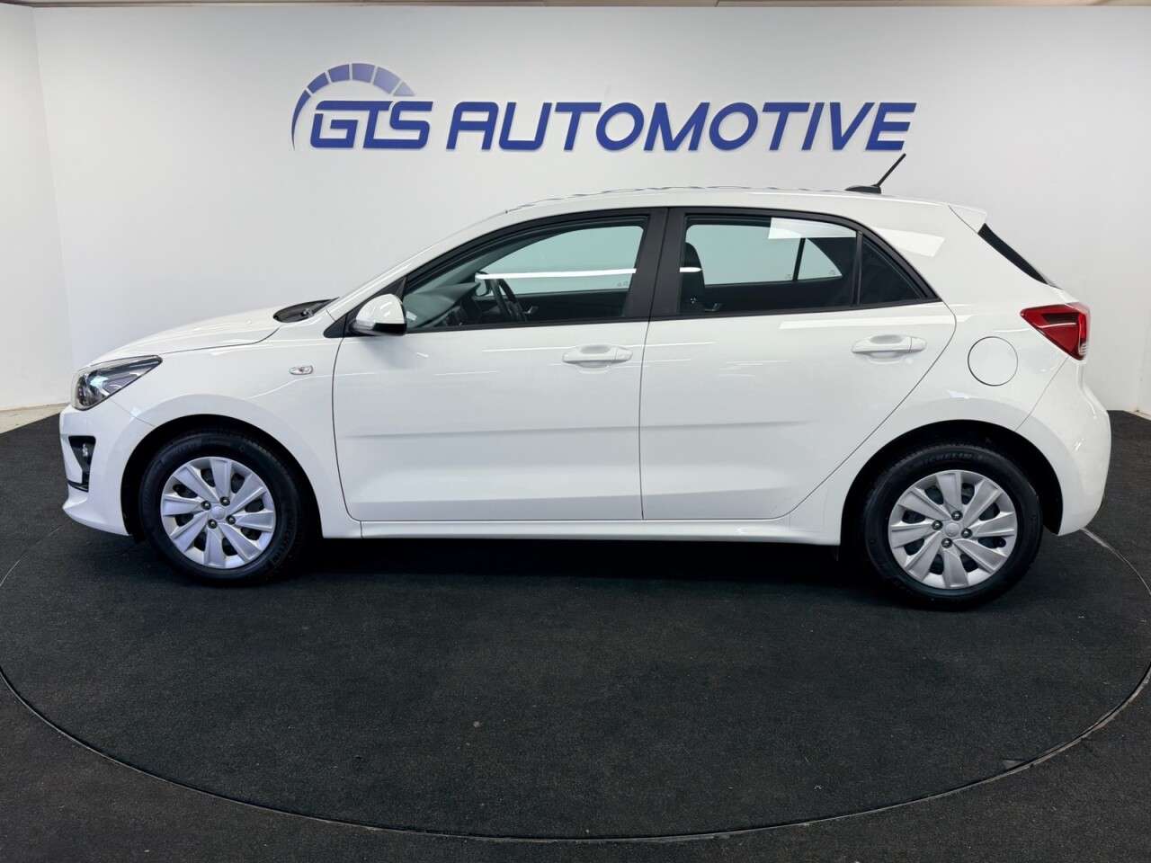 2023 KIA RIO 2023 KIA RIO