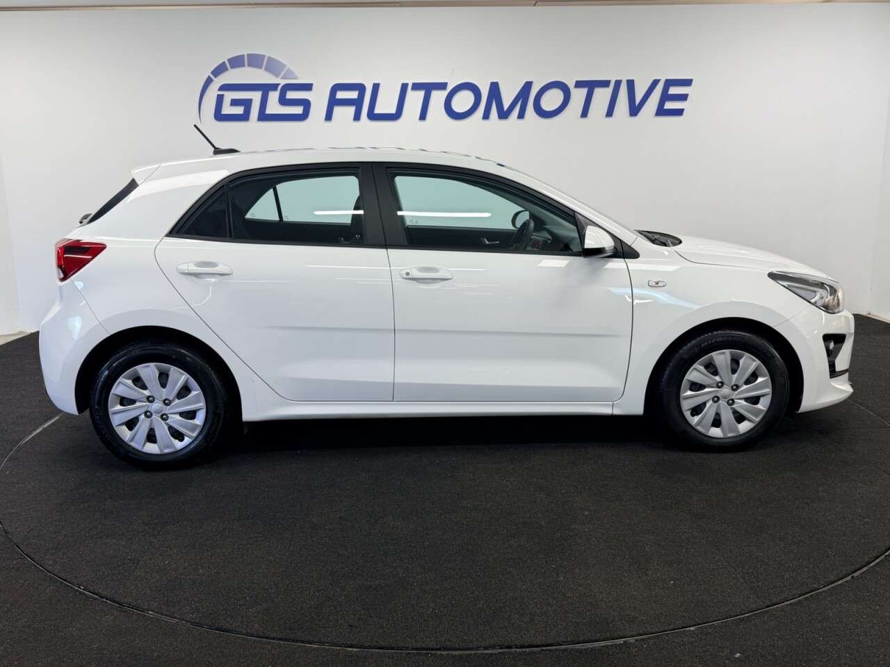 2023 KIA RIO 2023 KIA RIO