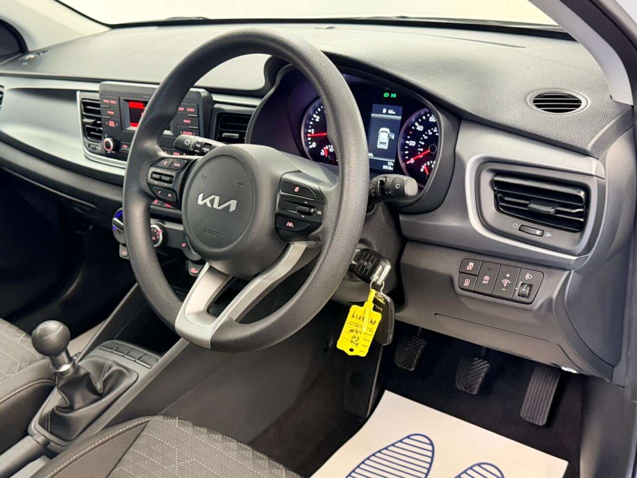 2023 KIA RIO 2023 KIA RIO