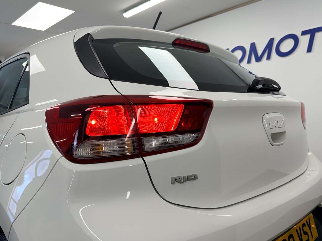 2023 KIA RIO 2023 KIA RIO