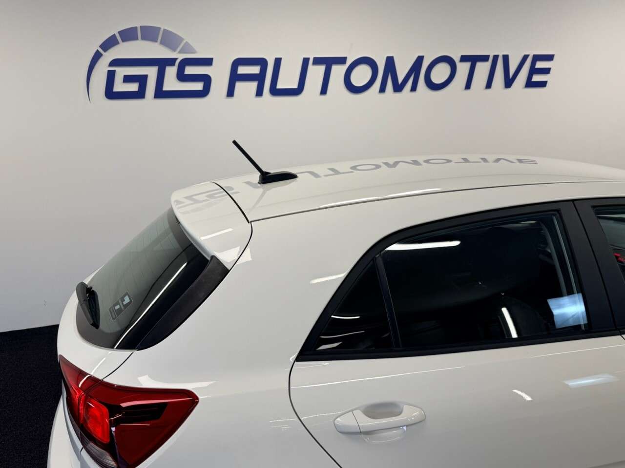 2023 KIA RIO 2023 KIA RIO