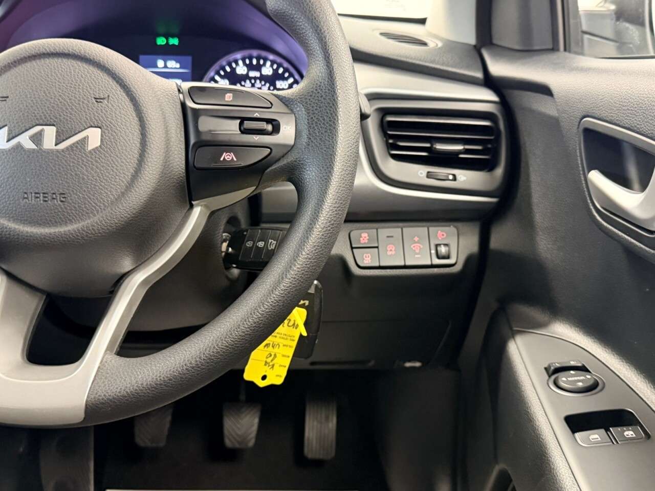 2023 KIA RIO 2023 KIA RIO