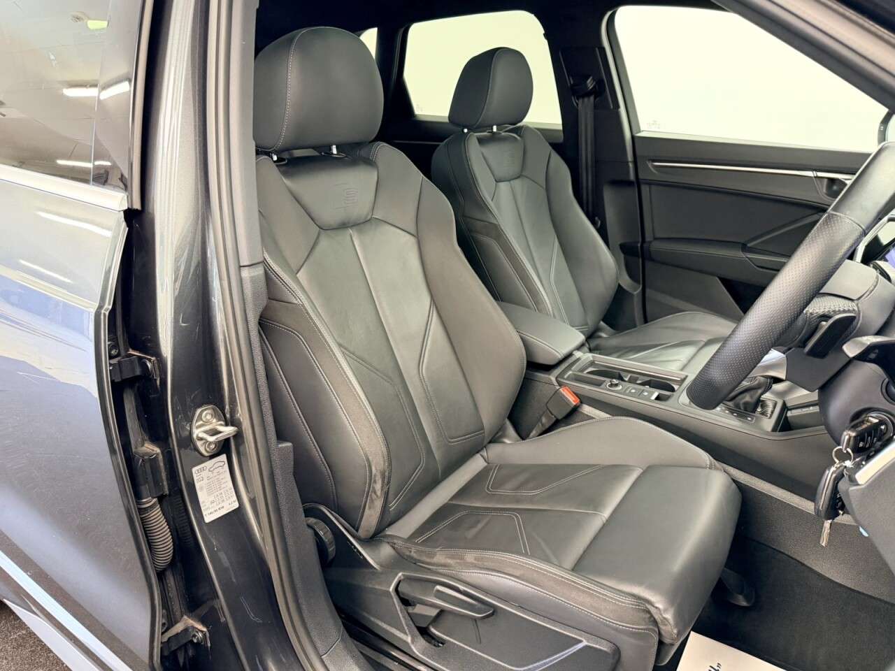 2020 AUDI Q3 2020 AUDI Q3