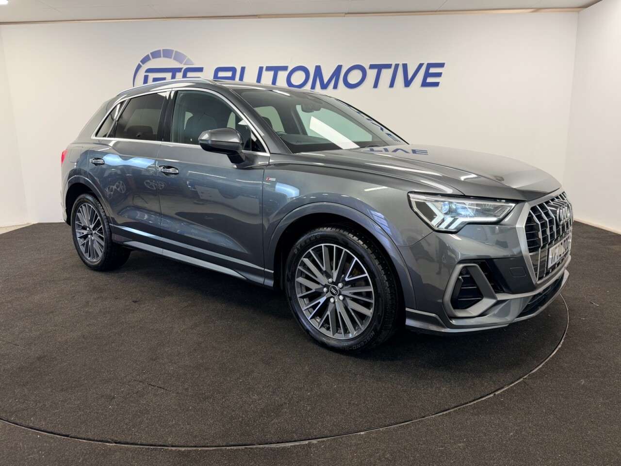 2020 AUDI Q3 2020 AUDI Q3