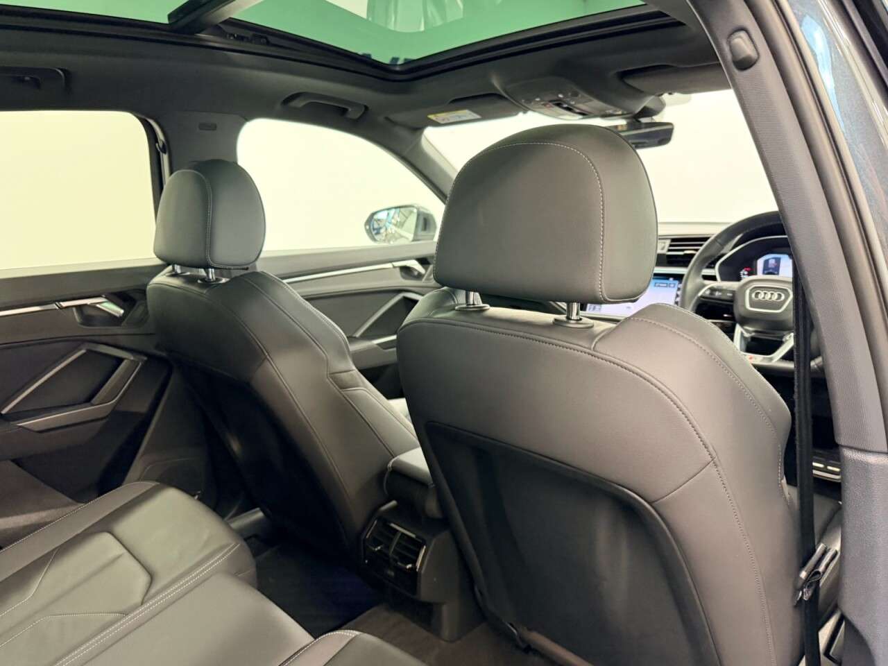 2020 AUDI Q3 2020 AUDI Q3