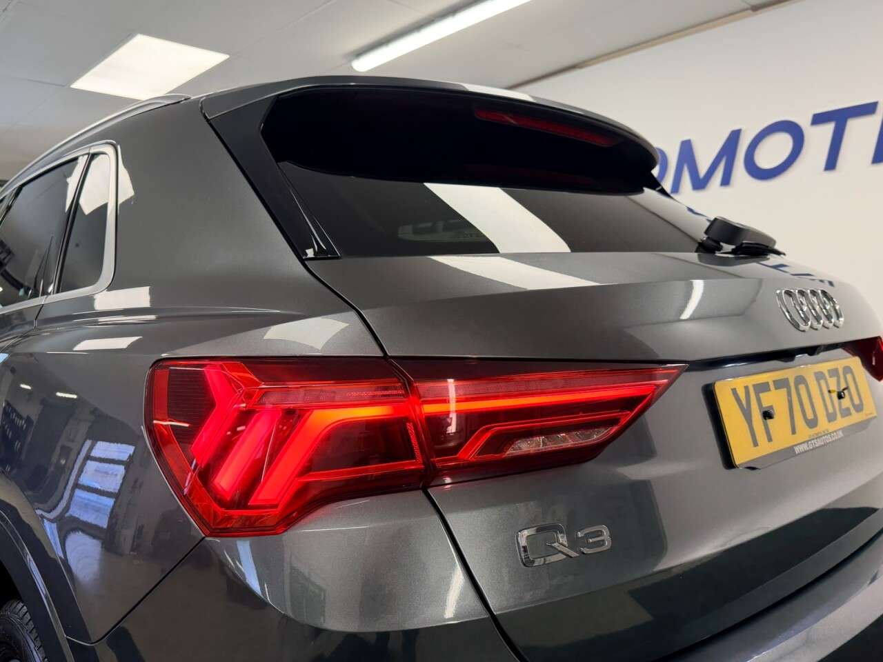 2020 AUDI Q3 2020 AUDI Q3