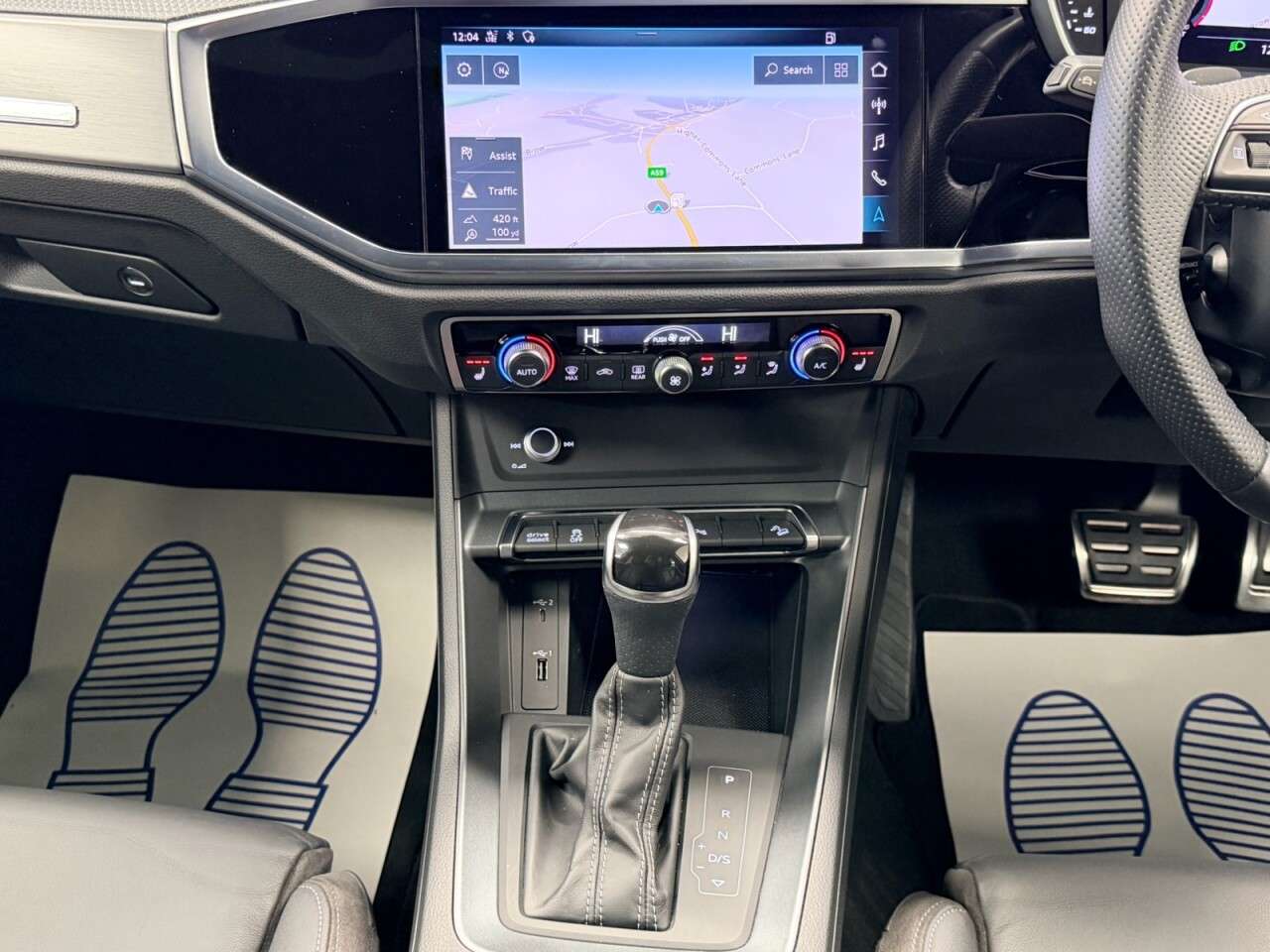 2020 AUDI Q3 2020 AUDI Q3