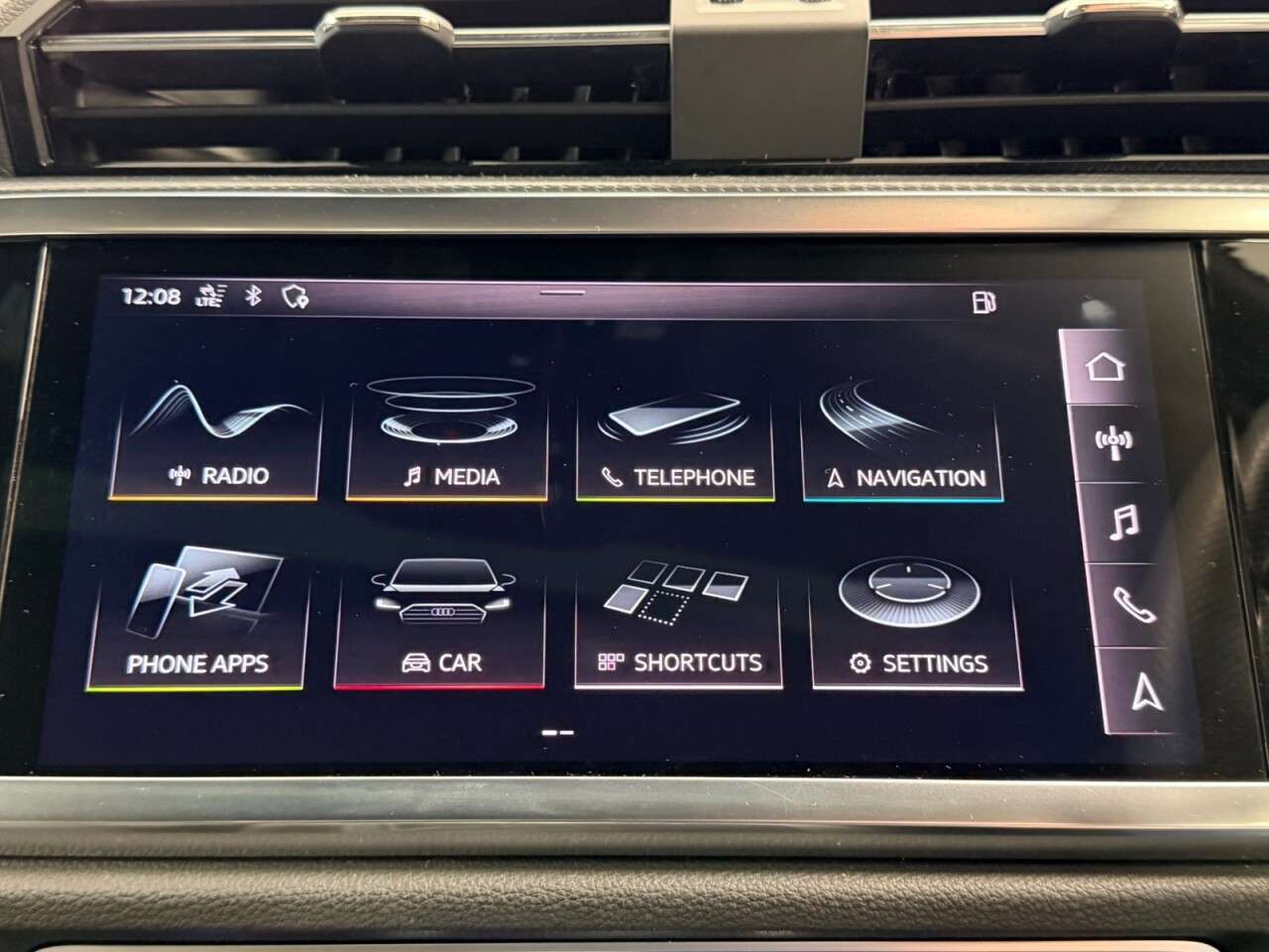 2020 AUDI Q3 2020 AUDI Q3