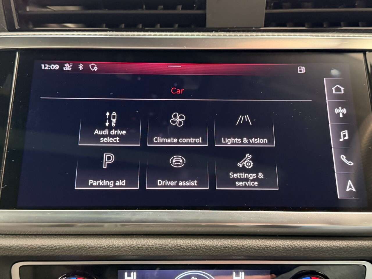 2020 AUDI Q3 2020 AUDI Q3