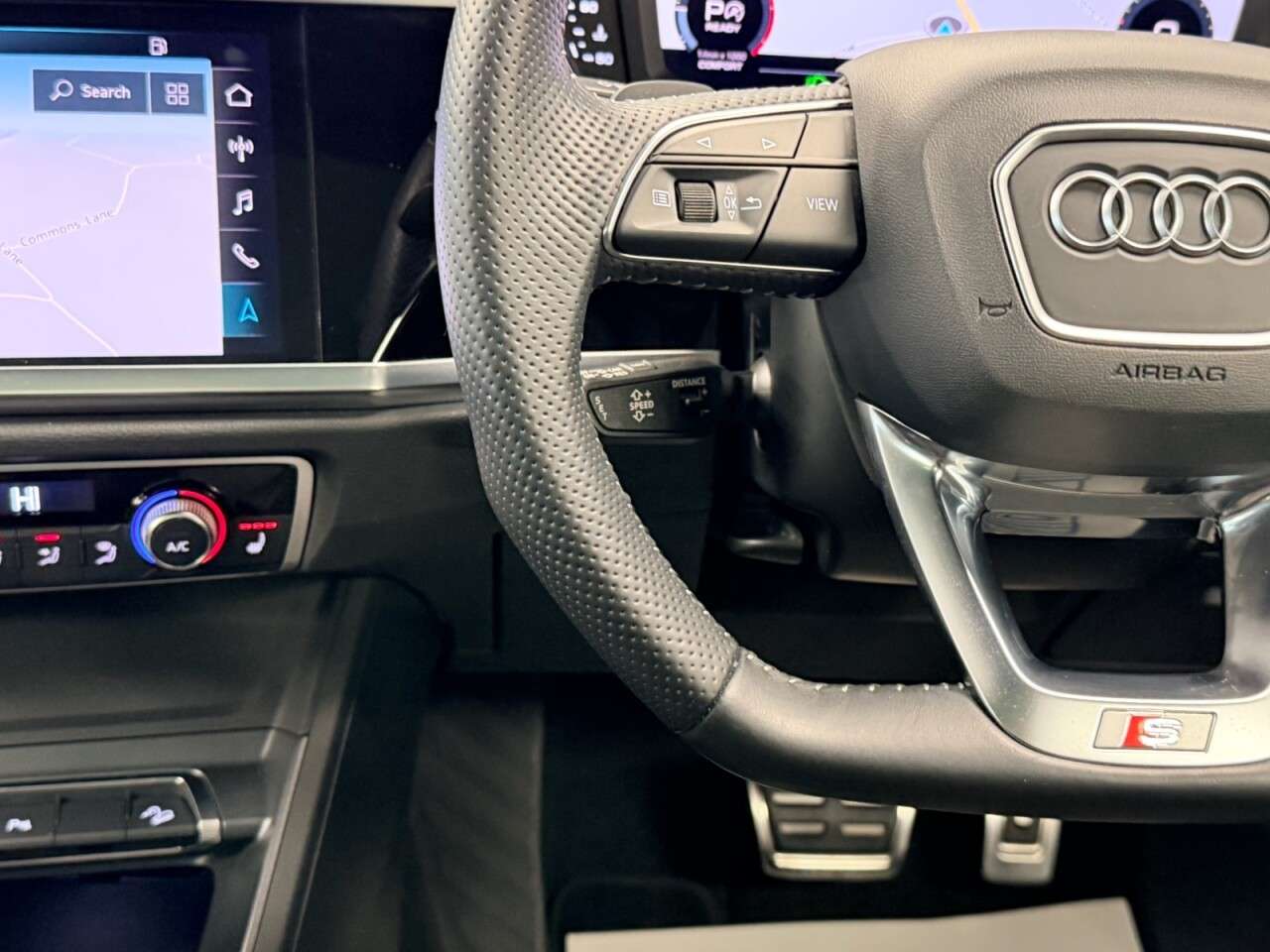 2020 AUDI Q3 2020 AUDI Q3