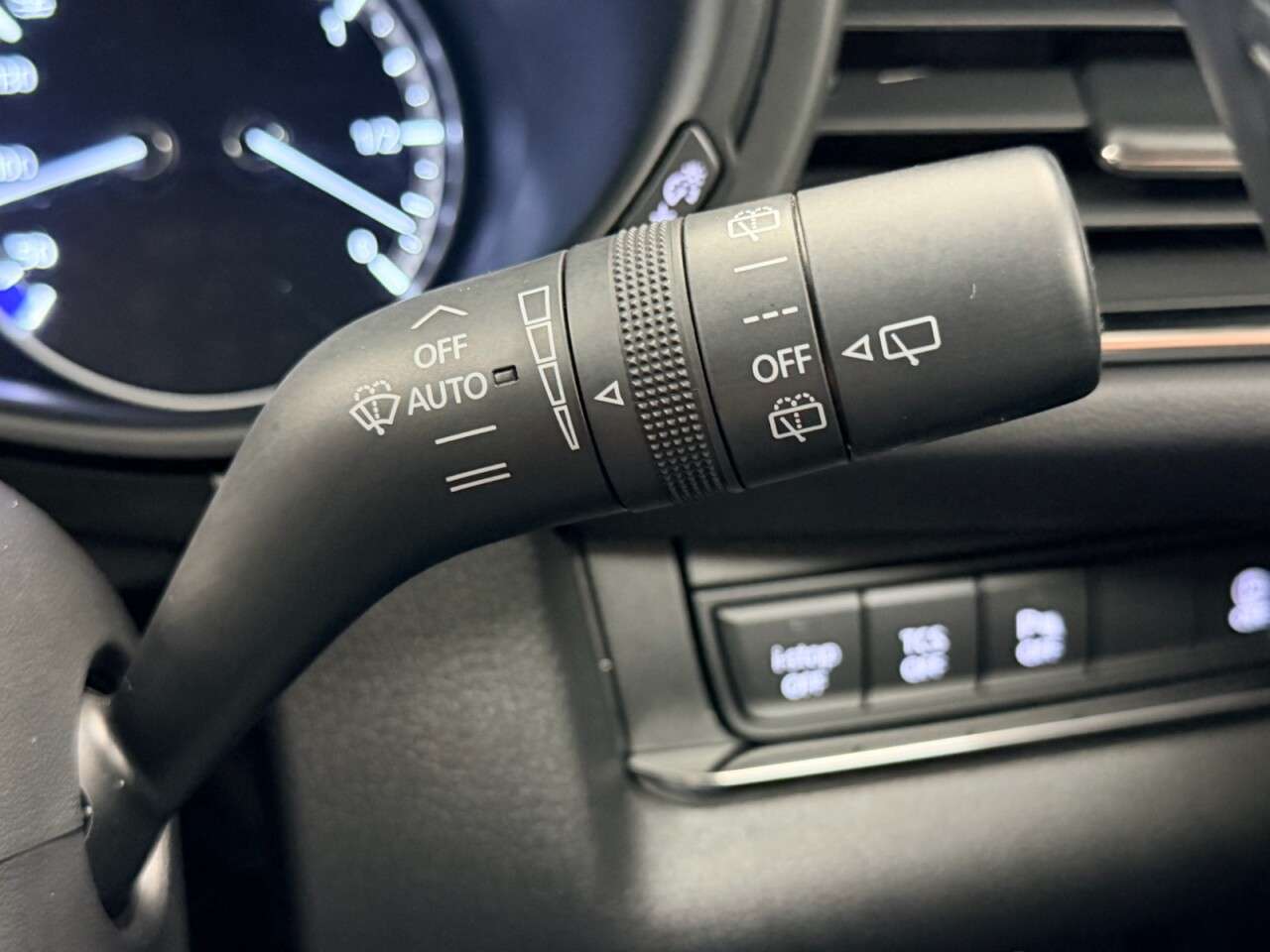 2023 MAZDA CX-30 2023 MAZDA CX-30