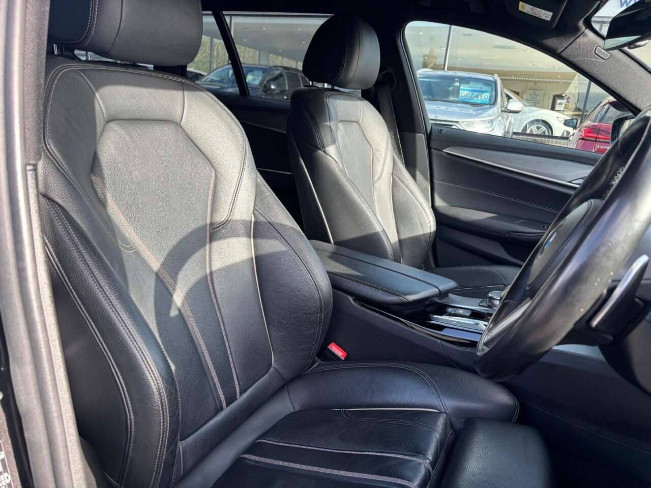 A 2019 BMW 5 SERIES TOURING 520d M-SPORT PLUS AUTO xDRIVE 190 BHP A 2019 BMW 5 SERIES TOURING 520d M-SPORT PLUS AUTO xDRIVE 190 BHP