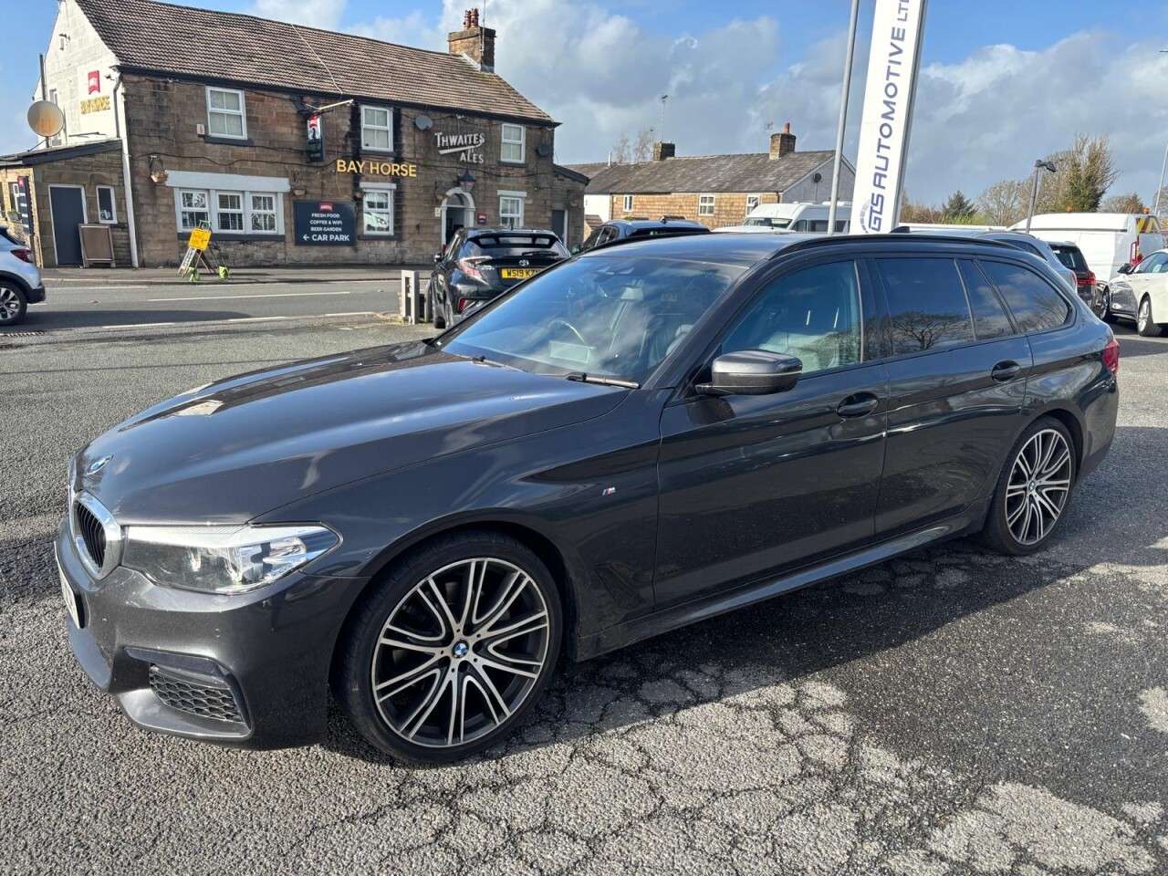 2019 BMW 5 SERIES TOURING 2019 BMW 5 SERIES TOURING