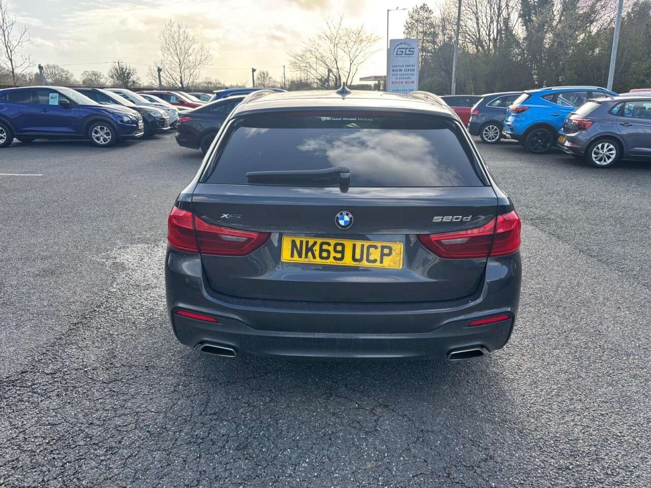 2019 BMW 5 SERIES TOURING 2019 BMW 5 SERIES TOURING