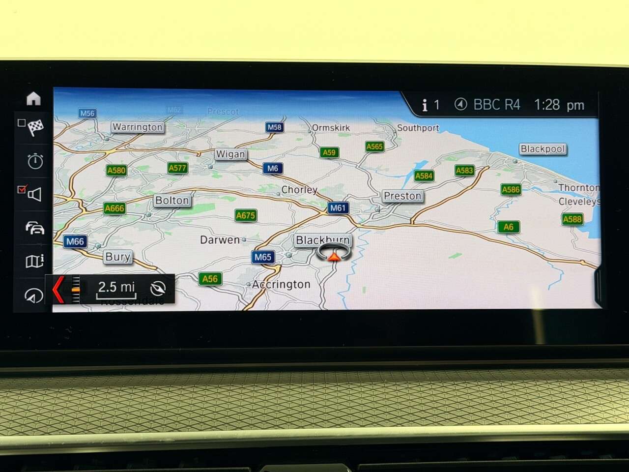 A 2019 BMW 5 SERIES TOURING 520d M-SPORT PLUS AUTO xDRIVE 4x4 190 BHP + HARMON KARDON + SAT NAV + HEATE A 2019 BMW 5 SERIES TOURING 520d M-SPORT PLUS AUTO xDRIVE 4x4 190 BHP + HARMON KARDON + SAT NAV + HEATE