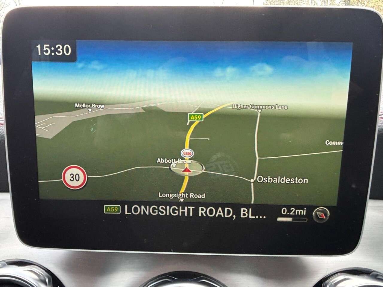 A 2017 MERCEDES-BENZ GLA 220d AMG LINE PREMIUM 7G-DCT AUTO 4MATIC 4WD 180 BHP + SAT NAV + HEATED SEA A 2017 MERCEDES-BENZ GLA 220d AMG LINE PREMIUM 7G-DCT AUTO 4MATIC 4WD 180 BHP + SAT NAV + HEATED SEA