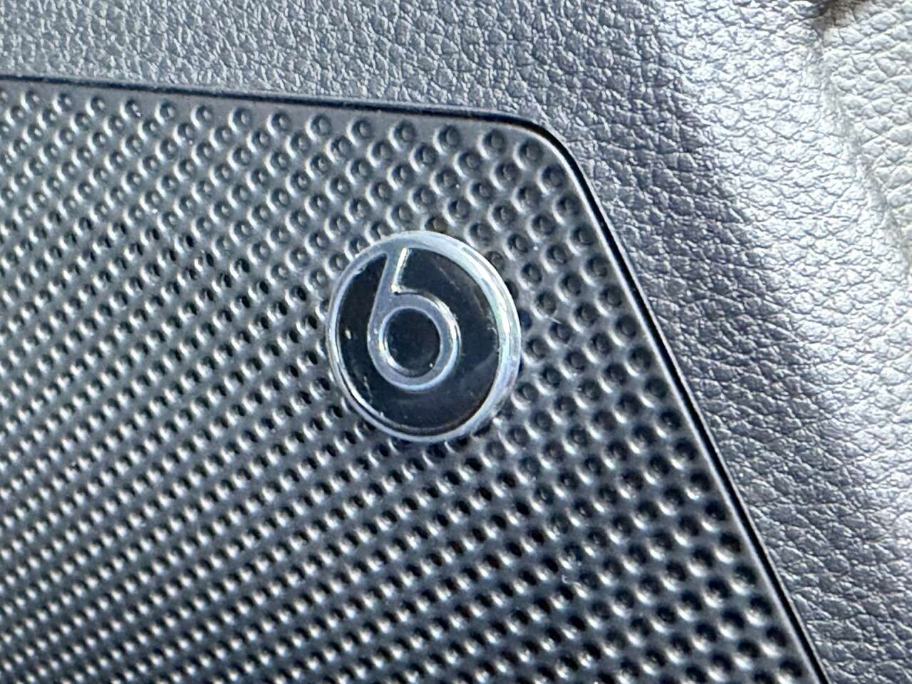 A 2020 SEAT IBIZA 1.0 MPI SE FIVE DOOR 80 BHP + BEATS SOUND + PARKING SENSORS A 2020 SEAT IBIZA 1.0 MPI SE FIVE DOOR 80 BHP + BEATS SOUND + PARKING SENSORS