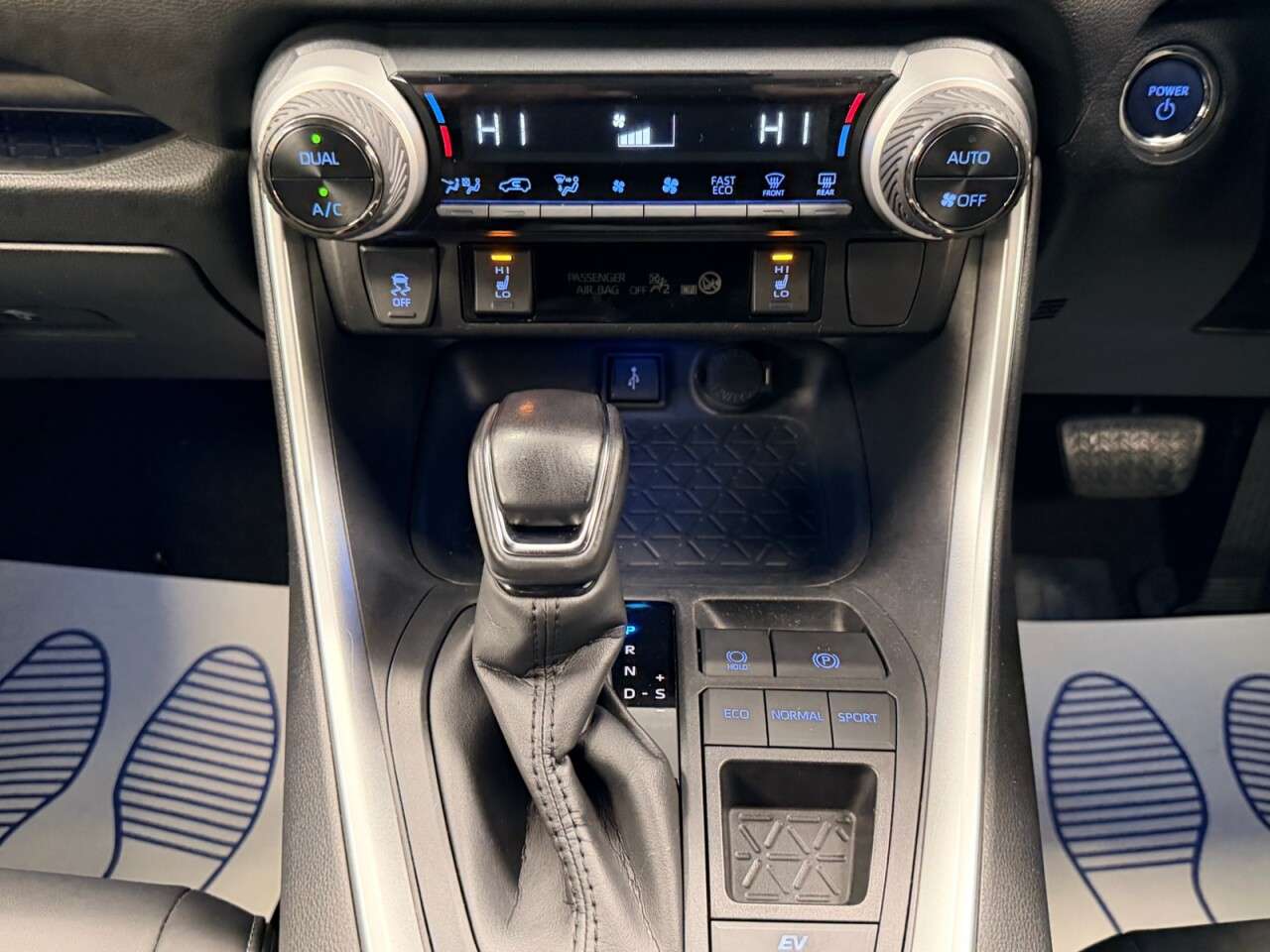 2021 TOYOTA RAV4 2021 TOYOTA RAV4