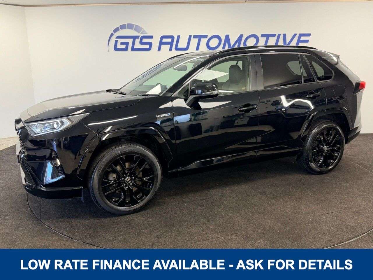 A 2021 TOYOTA RAV4 2.5 VVT-h BLACK EDITION HYBRID CVT AUTO 220 BHP + SAT NAV + REAR CAMERA SIX A 2021 TOYOTA RAV4 2.5 VVT-h BLACK EDITION HYBRID CVT AUTO 220 BHP + SAT NAV + REAR CAMERA SIX