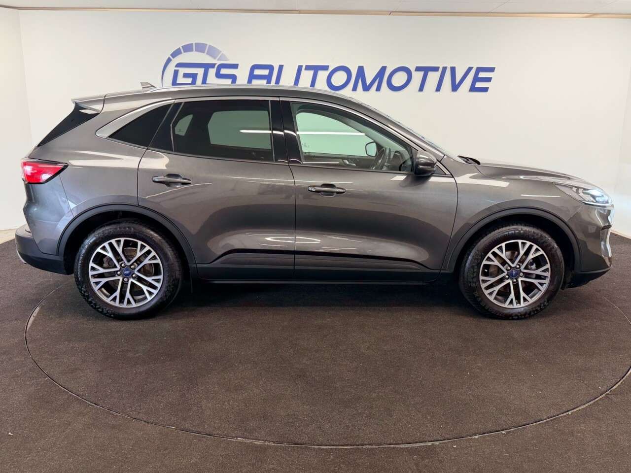 2021 FORD KUGA 2021 FORD KUGA