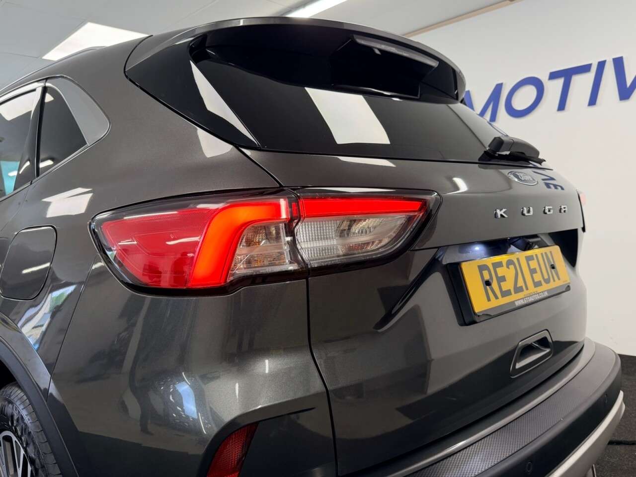 2021 FORD KUGA 2021 FORD KUGA