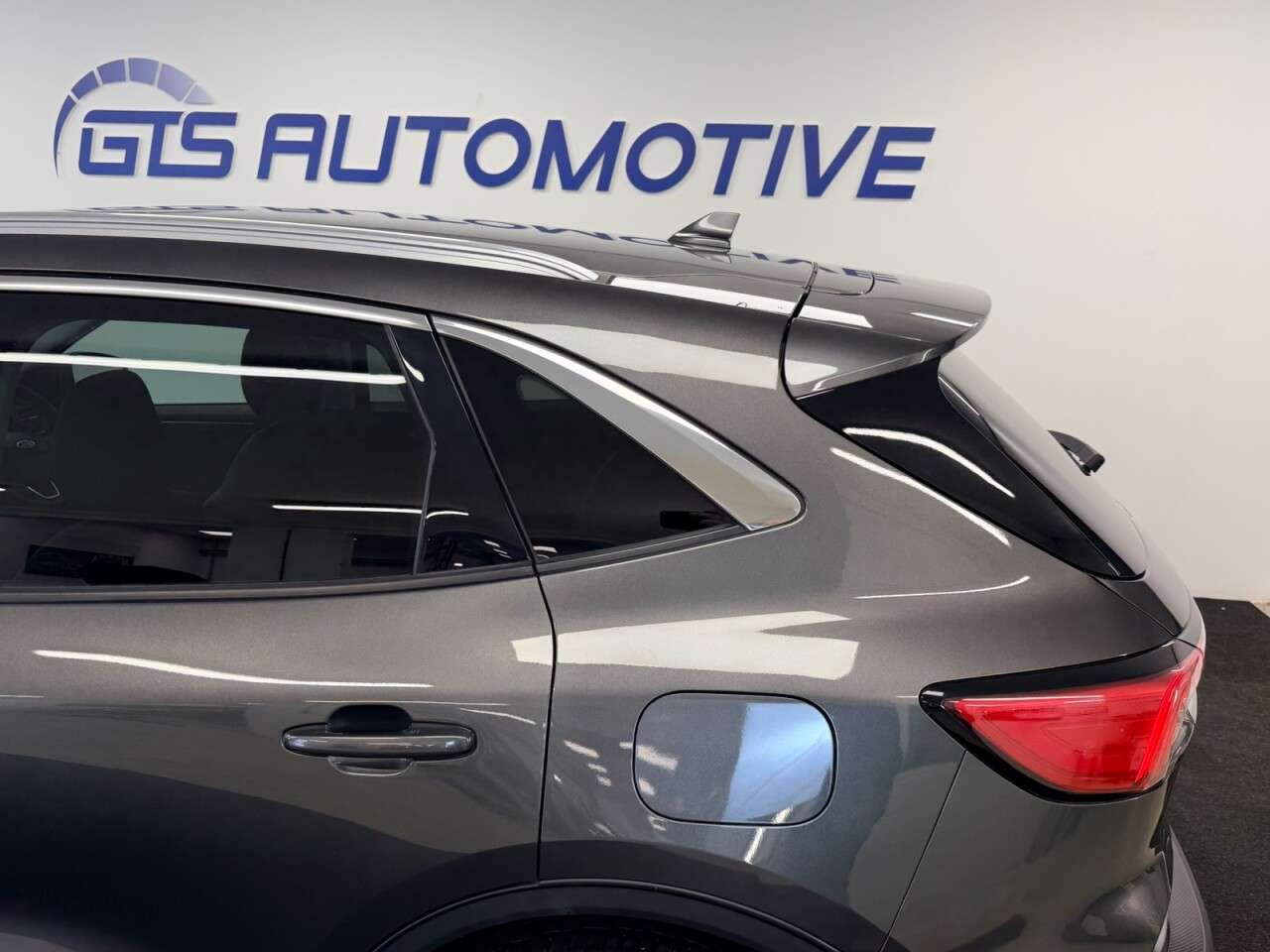2021 FORD KUGA 2021 FORD KUGA