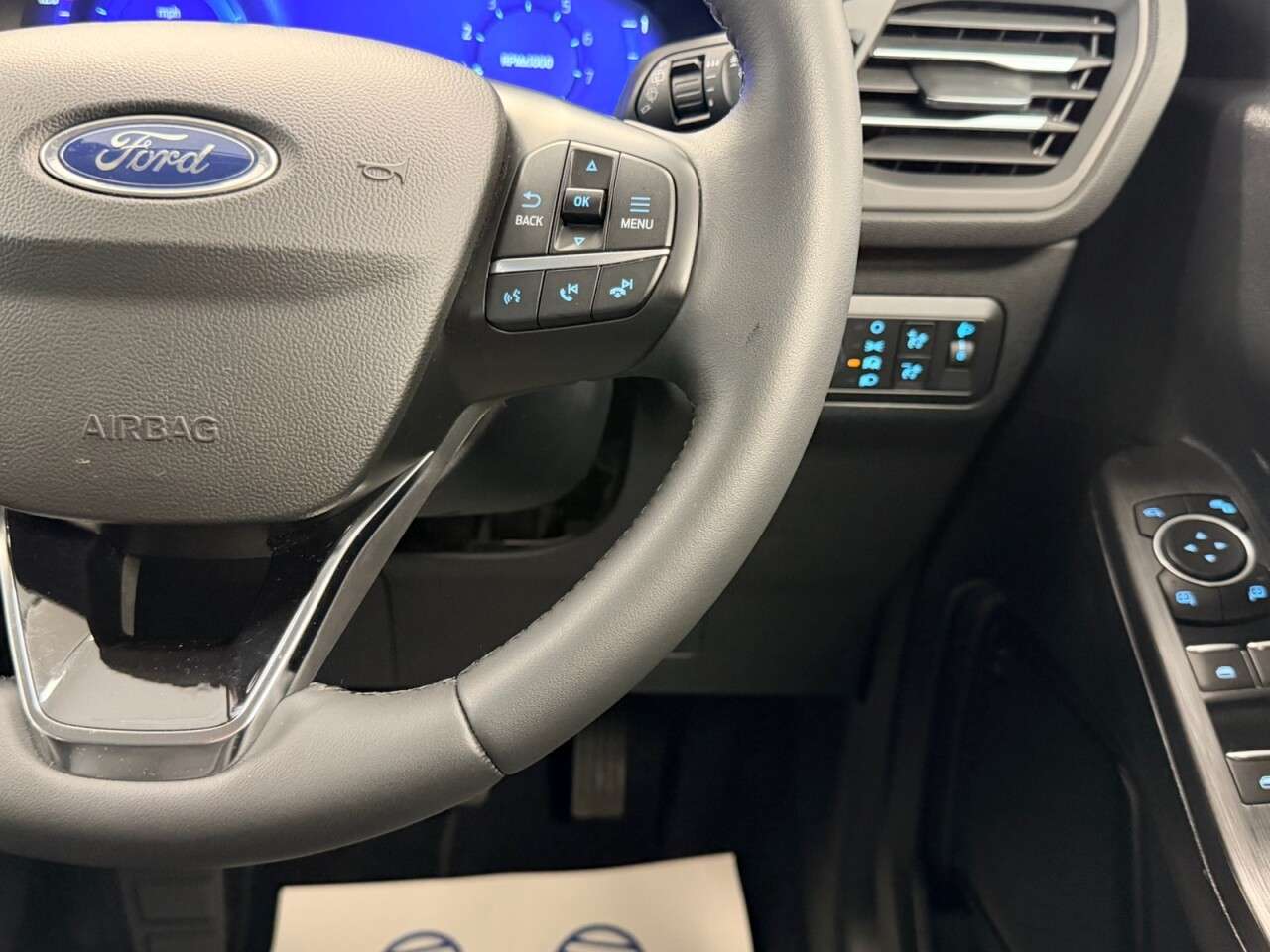 2021 FORD KUGA 2021 FORD KUGA