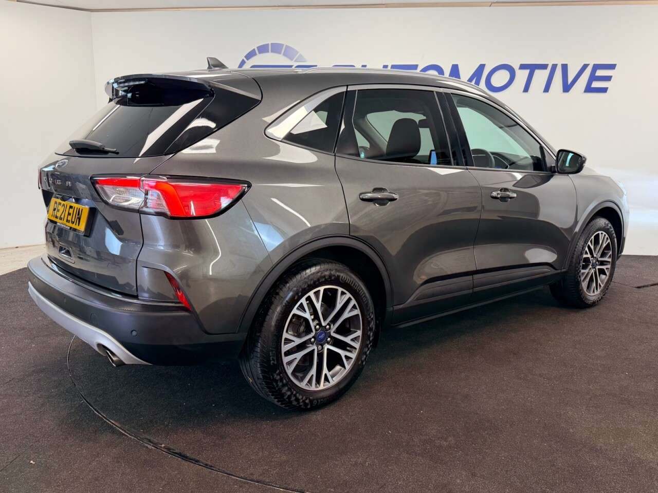 2021 FORD KUGA 2021 FORD KUGA