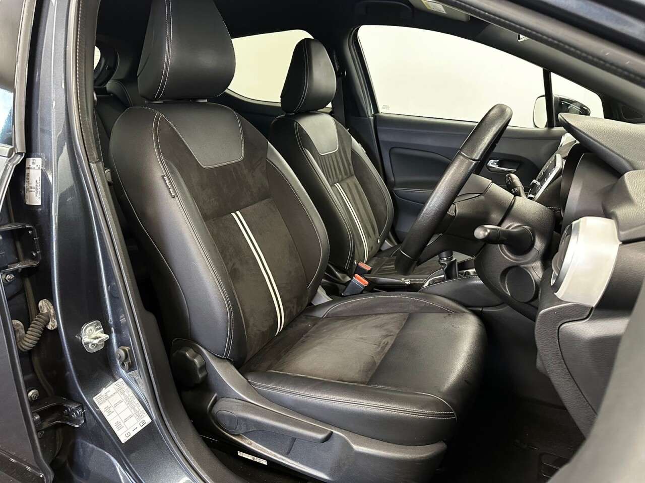 A 2022 NISSAN MICRA 1.0 IG-T N-SPORT FIVE DOOR 95 BHP + REAR CAMERA + APPLE CAR PLAY SIX MONTH A 2022 NISSAN MICRA 1.0 IG-T N-SPORT FIVE DOOR 95 BHP + REAR CAMERA + APPLE CAR PLAY SIX MONTH