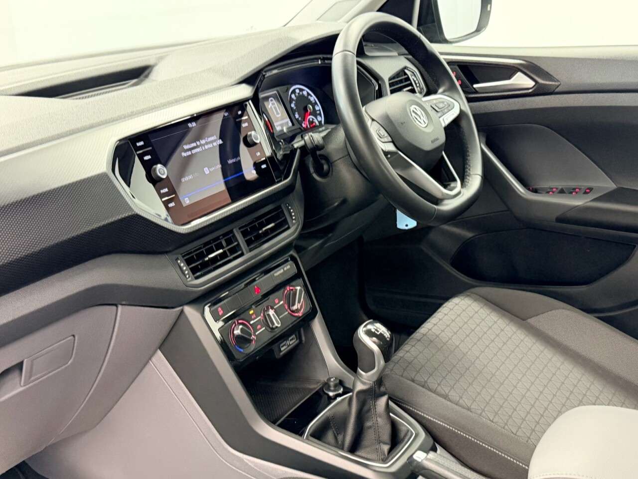 2019 VOLKSWAGEN T-CROSS 2019 VOLKSWAGEN T-CROSS