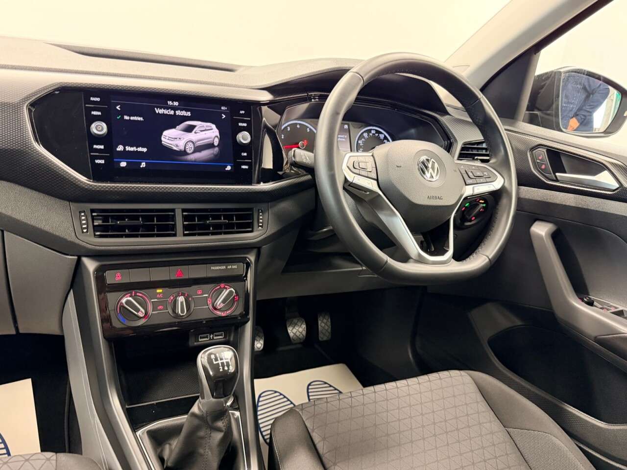 2019 VOLKSWAGEN T-CROSS 2019 VOLKSWAGEN T-CROSS