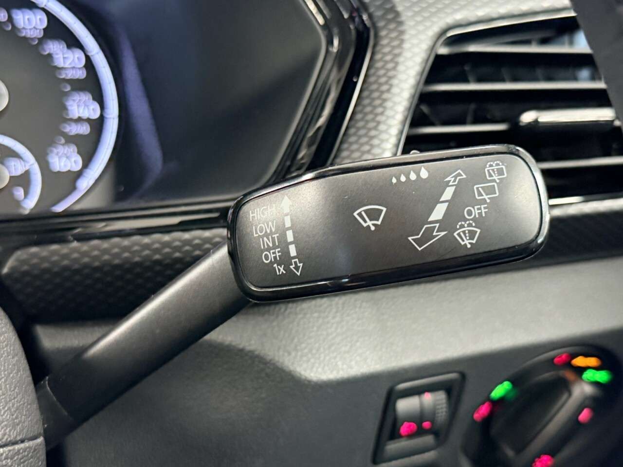 2019 VOLKSWAGEN T-CROSS 2019 VOLKSWAGEN T-CROSS
