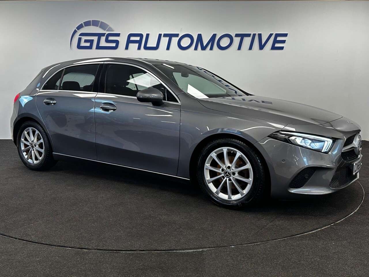 A 2019 MERCEDES-BENZ A CLASS A180 SPORT EXECUTIVE 7G-DCT AUTO 135 BHP + SAT NAV + REAR CAMERA + HEATED S A 2019 MERCEDES-BENZ A CLASS A180 SPORT EXECUTIVE 7G-DCT AUTO 135 BHP + SAT NAV + REAR CAMERA + HEATED S