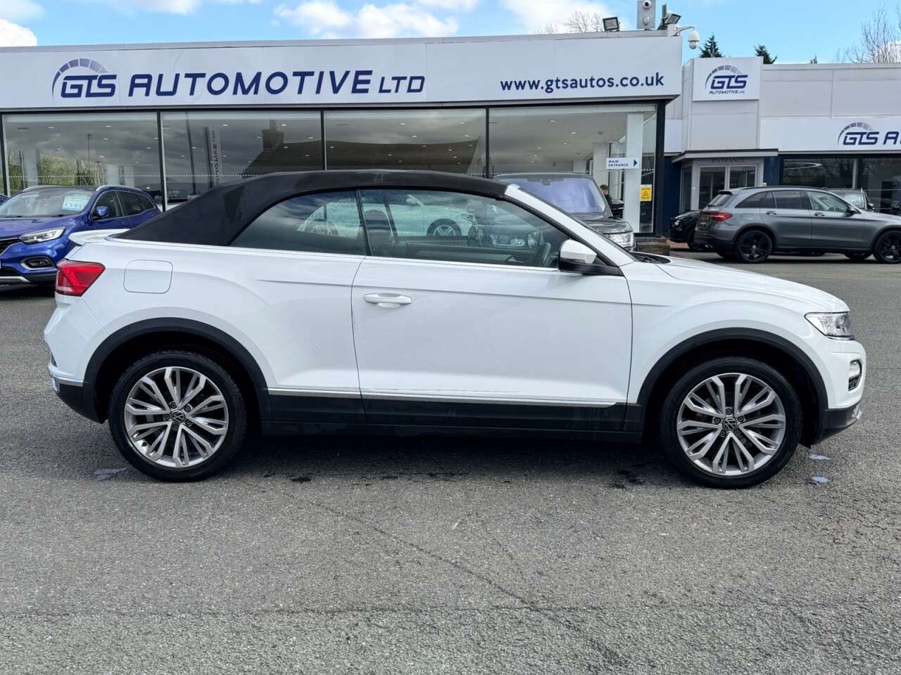 2021 VOLKSWAGEN T-ROC 2021 VOLKSWAGEN T-ROC