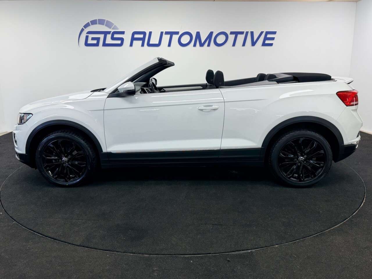 2021 VOLKSWAGEN T-ROC 2021 VOLKSWAGEN T-ROC