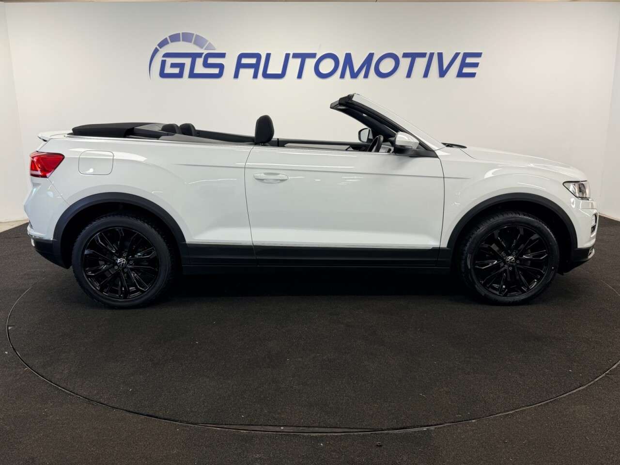 2021 VOLKSWAGEN T-ROC 2021 VOLKSWAGEN T-ROC