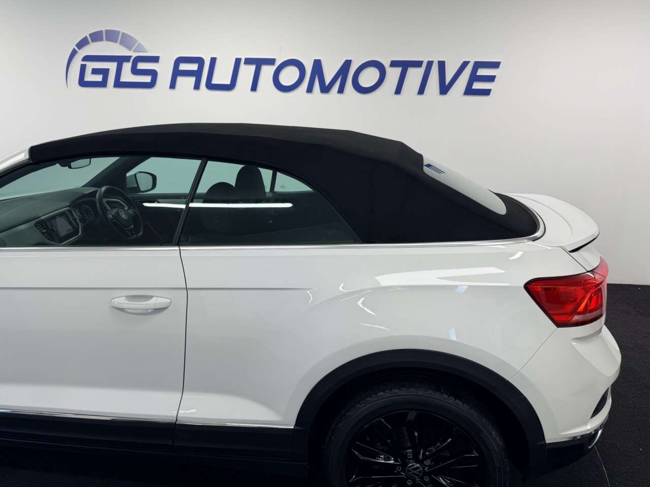 2021 VOLKSWAGEN T-ROC 2021 VOLKSWAGEN T-ROC