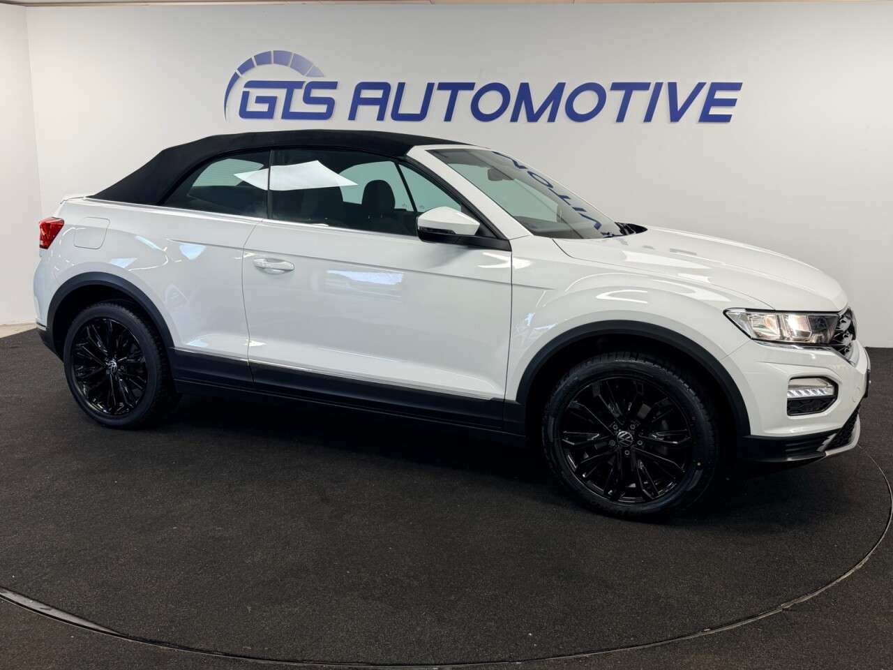 2021 VOLKSWAGEN T-ROC 2021 VOLKSWAGEN T-ROC