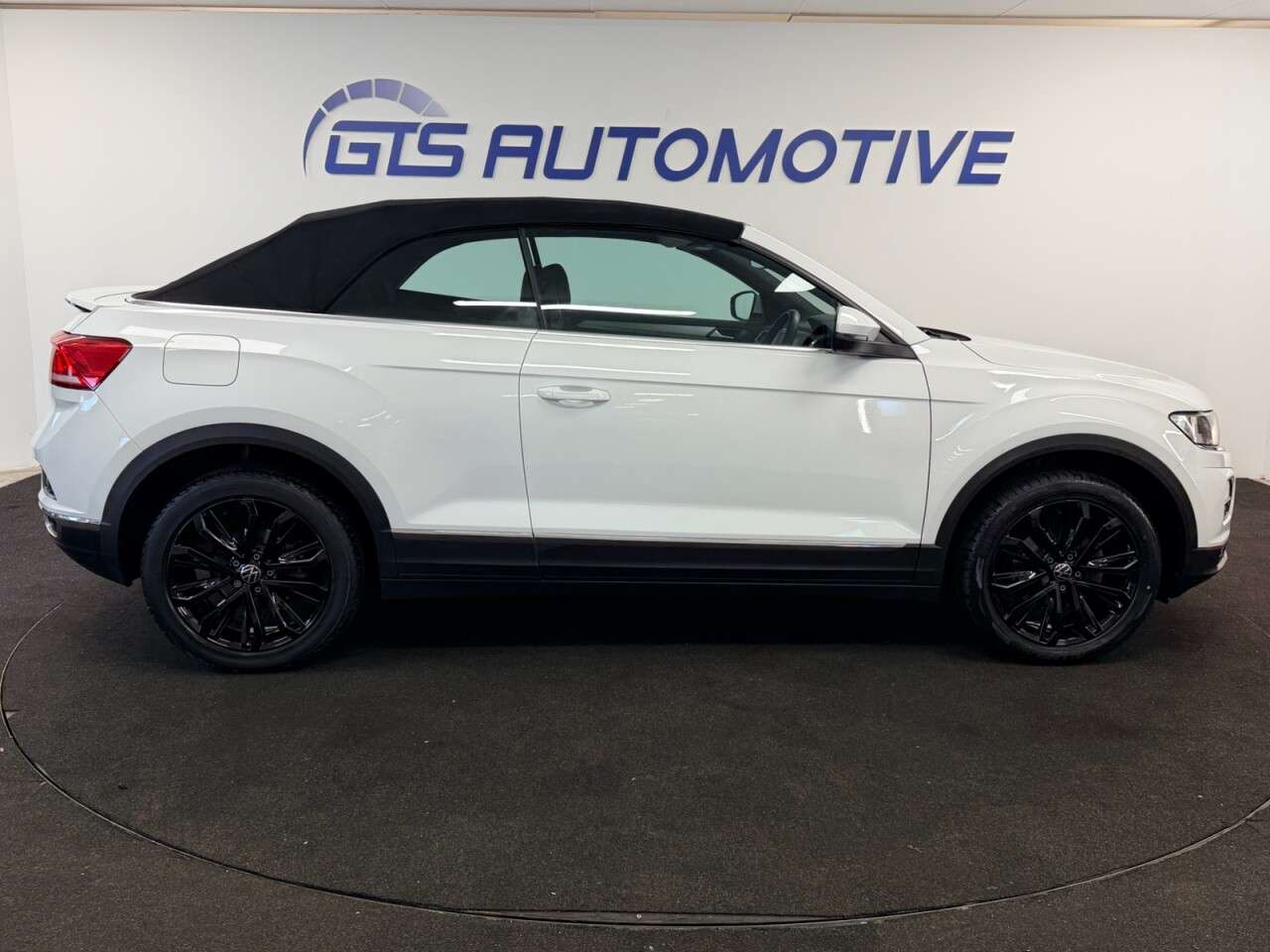 2021 VOLKSWAGEN T-ROC 2021 VOLKSWAGEN T-ROC