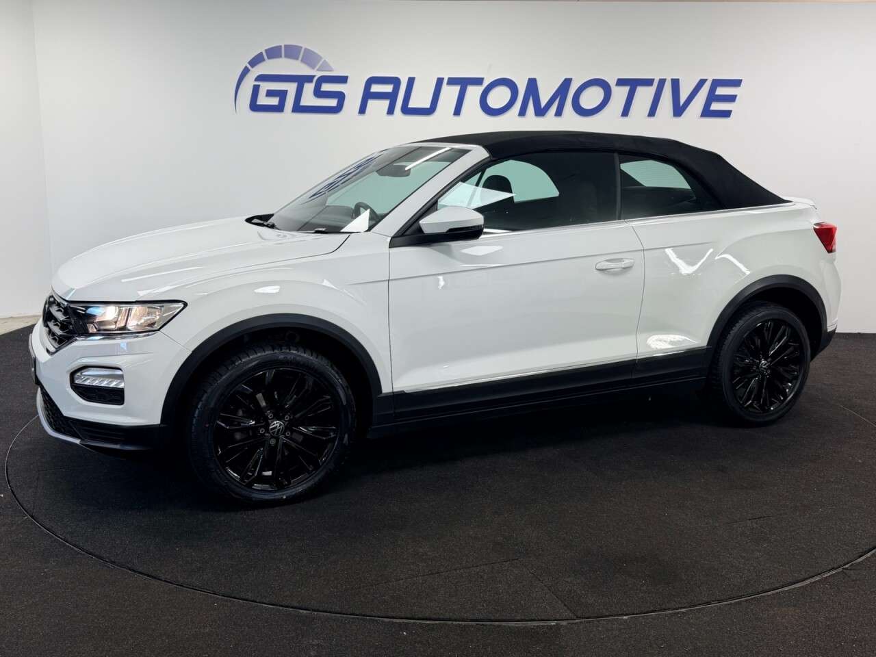 2021 VOLKSWAGEN T-ROC 2021 VOLKSWAGEN T-ROC