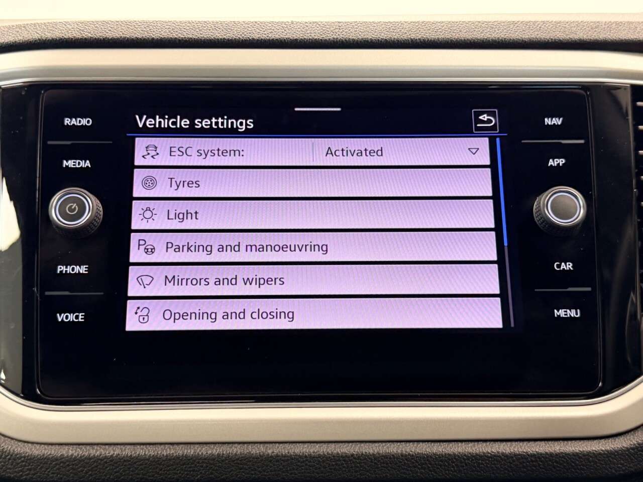 2021 VOLKSWAGEN T-ROC 2021 VOLKSWAGEN T-ROC