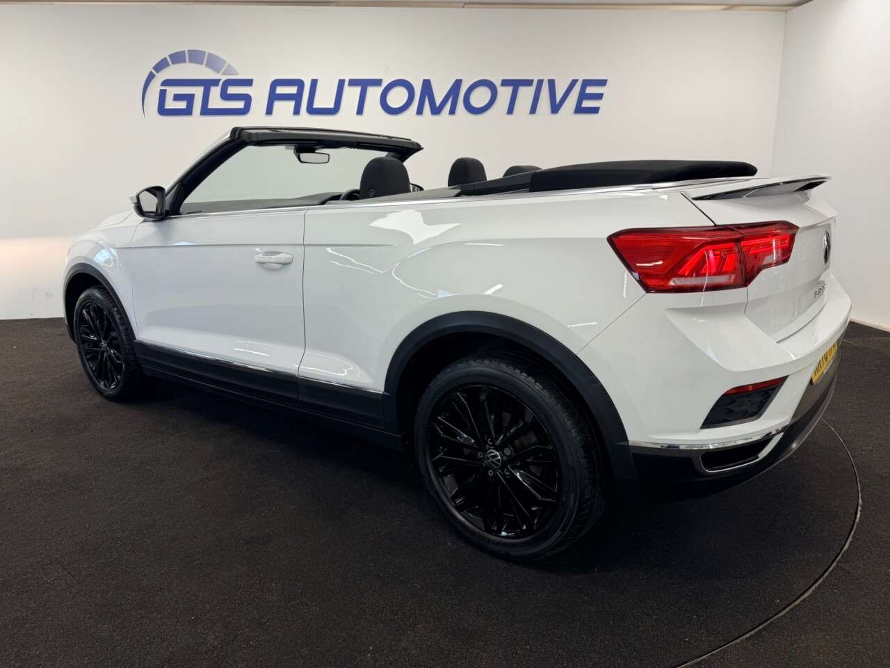 2021 VOLKSWAGEN T-ROC 2021 VOLKSWAGEN T-ROC
